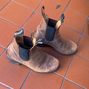 Blundstone Rustic Brown Leather Heeled Chelsea Boots size 6 women’s